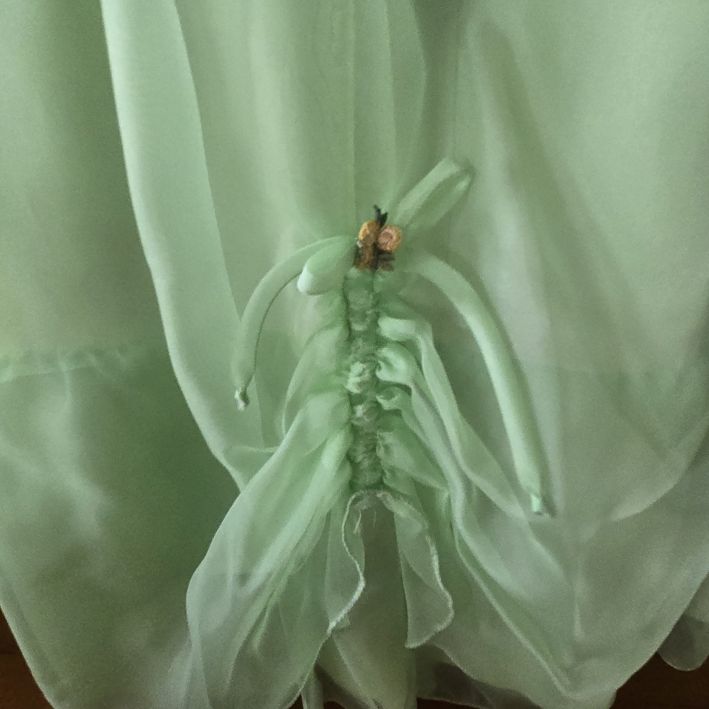 CLEARANCE Vtg 1960s Flower Ball Gown, Fairy, Romantic, Victorian, Wedding, Prom - Picture 9 of 14